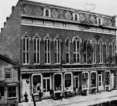 Hamblin Opera House - Old Pic (newer photo)